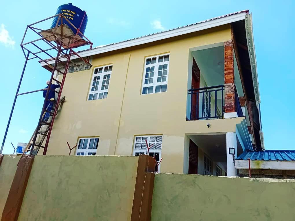 Seven Seven B&B Arusha Buitenkant foto